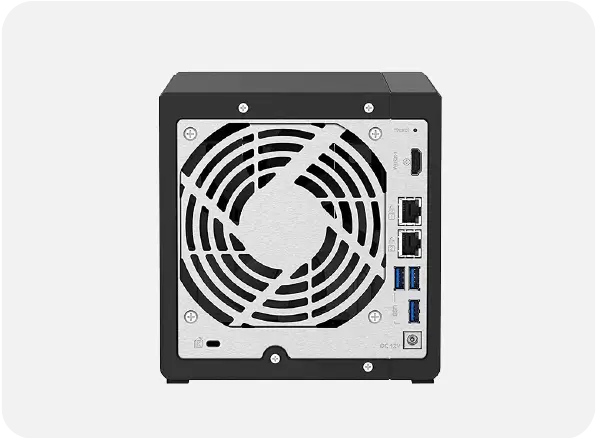 QNAP TS 451D2 Storage 3